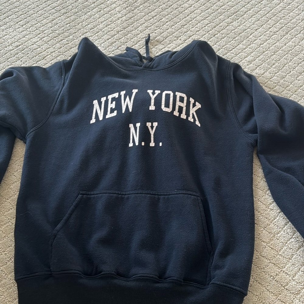 Brandy Melville sweatshirt